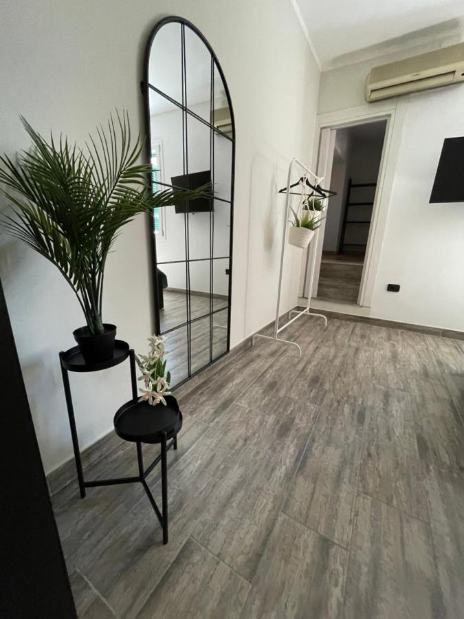 شقة Greta'S House - Napoli Centro المظهر الخارجي الصورة