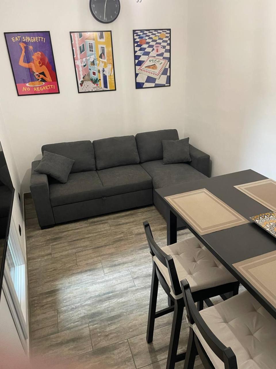 شقة Greta'S House - Napoli Centro المظهر الخارجي الصورة